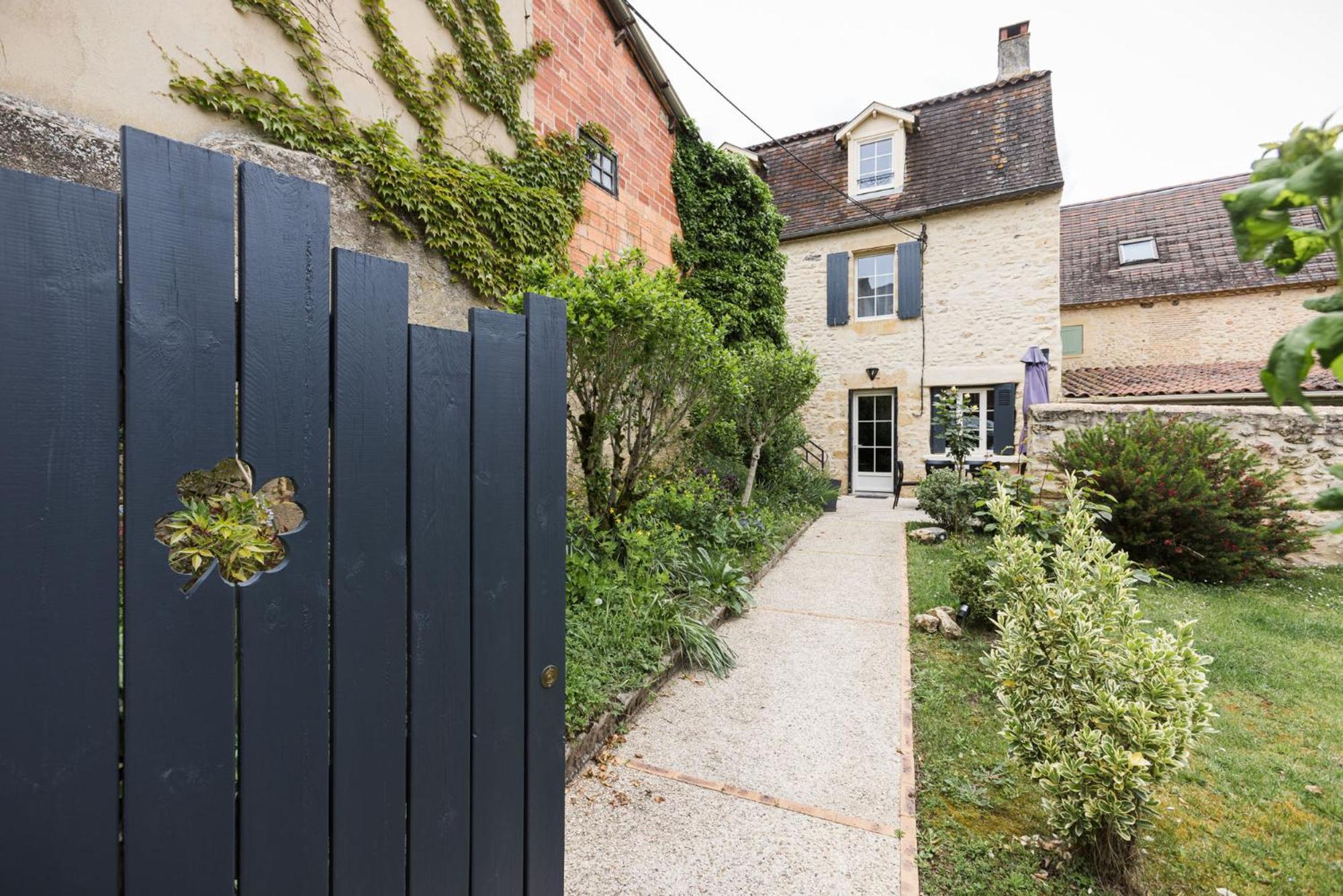 Le Trèfle à Quatre Feuilles Siorac-en-Périgord Exterior foto